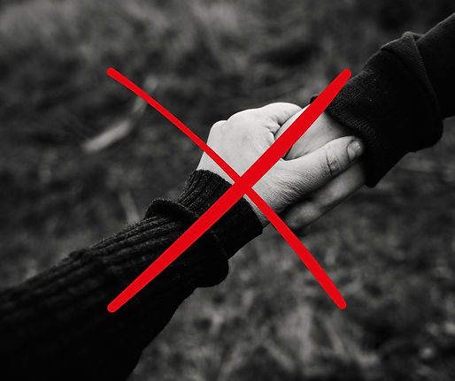 přeškrtnuté podání rukou - nedorozumění a chyby v mediaci